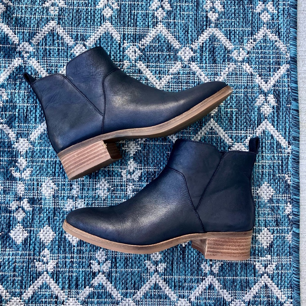 Lucky Brand Black Leather Ankle Boots